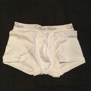 Calvin Klein Trunk Medium